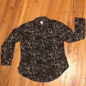 Black and white floral button up